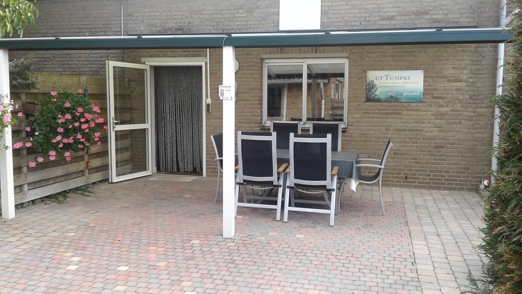 Camping en vakantiewoning 'Ut Tumpke' Kessel  Bagian luar foto