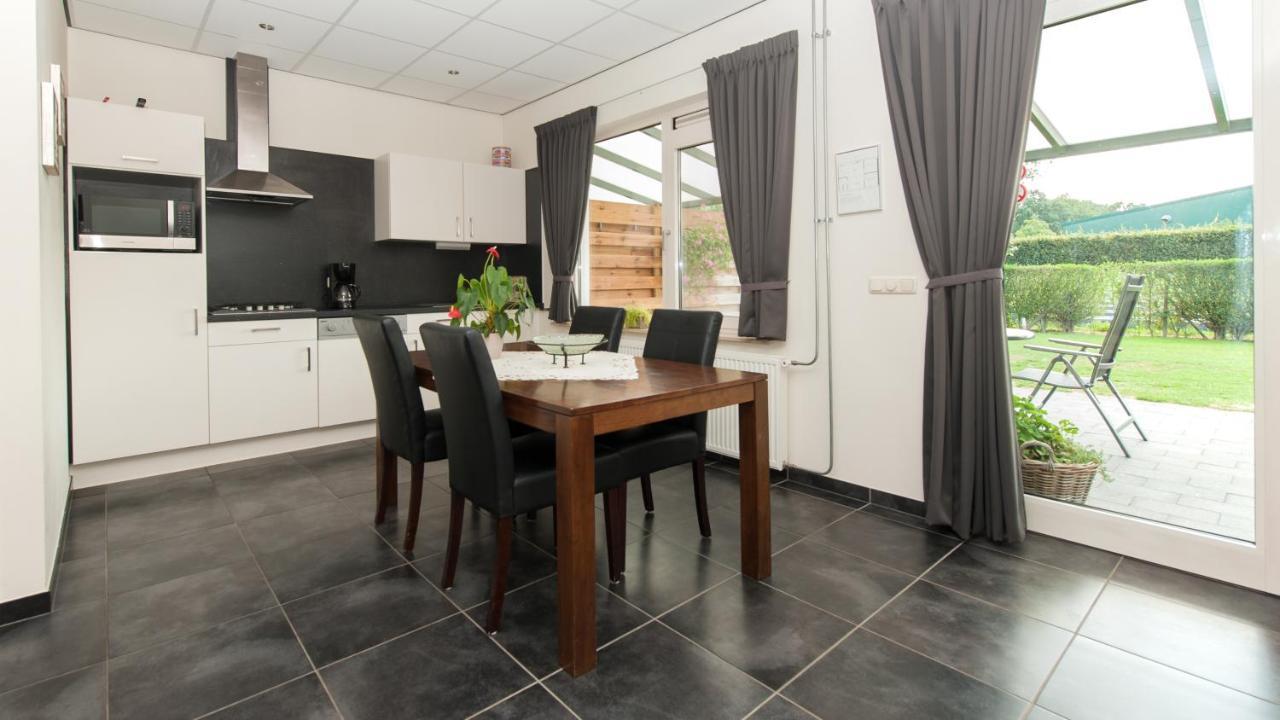 Camping en vakantiewoning 'Ut Tumpke' Kessel  Bagian luar foto